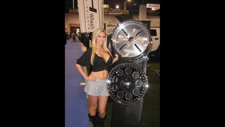 76258_447466507211_865625_n